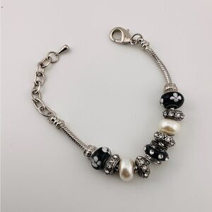Bella Perlina Charm Bracelet